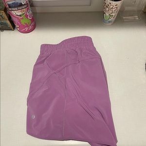 Lululemon Tracker Shorts 5”